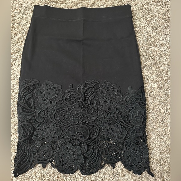 Dresses & Skirts - PENCIL SKIRT WITH LACE TRIMMINGS. NWOT